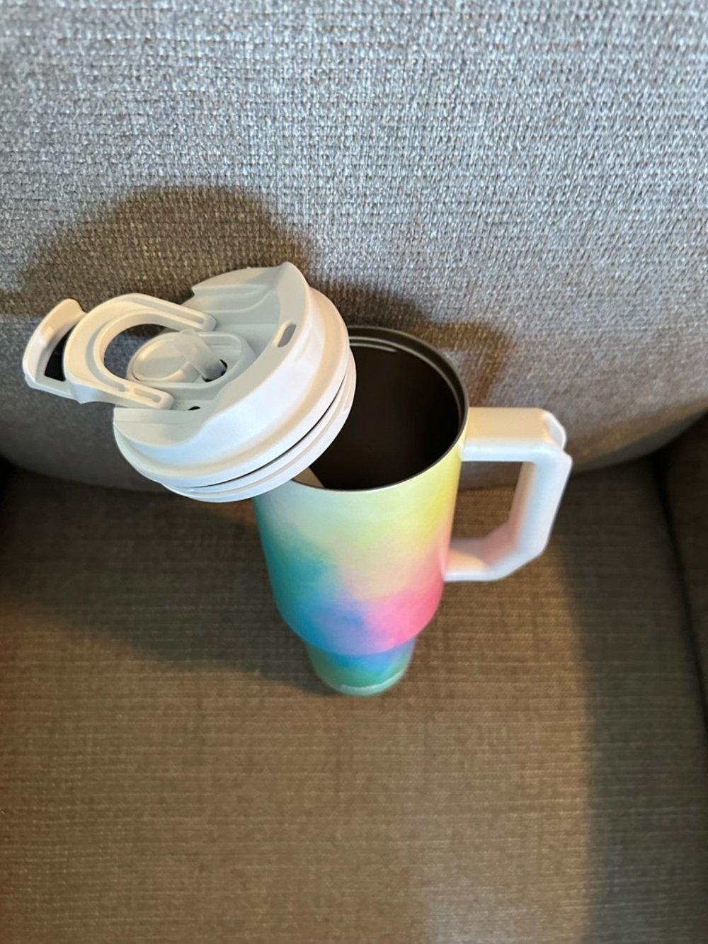 Rainbow Ombre Travel Mug with Handle - White - Picture 3 of 4